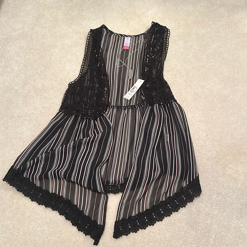 NWT Tank top cover up with necklace